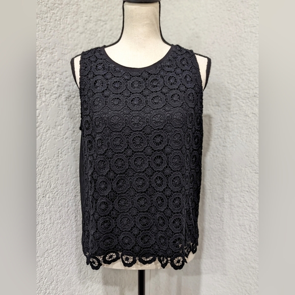 LOFT Tops - ANN Taylor Loft Black Crochet Lace Sleeveless Blouse Women's Sz MP Top